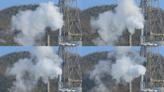 工业排气管产生的雾状烟雾