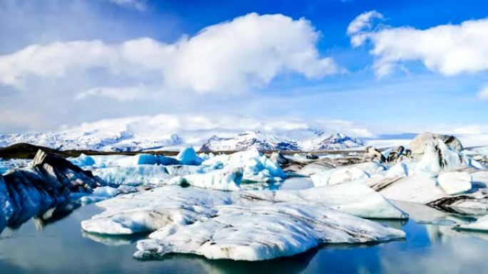 冰岛Jokulsarlon冰川泻湖融化的冰山的延时