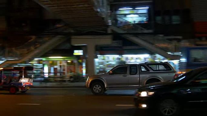 曼谷购物中心人行道交通街夜间全景4k泰国