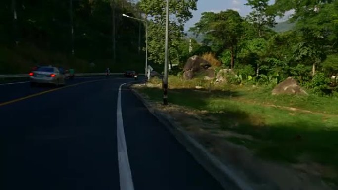 泰国夏日普吉岛著名滑板车道路全景4k