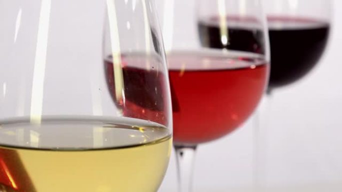 白葡萄酒、桃红葡萄酒和红葡萄酒