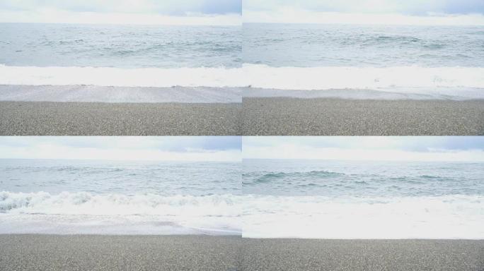 海浪冲撞宜兰海滩