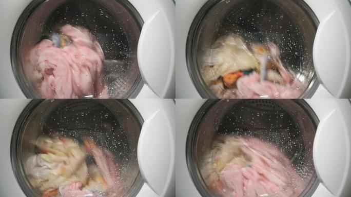 洗涤过程中洗衣机滚筒的内部视图