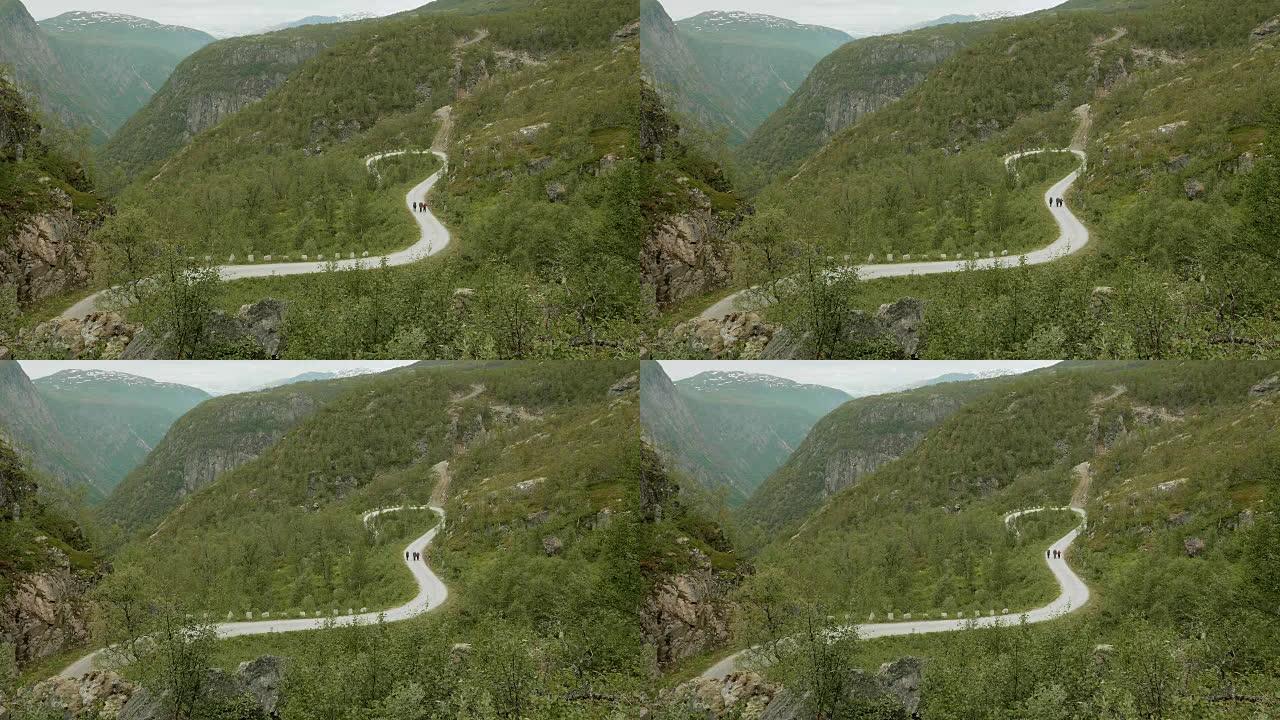 山里的路。挪威