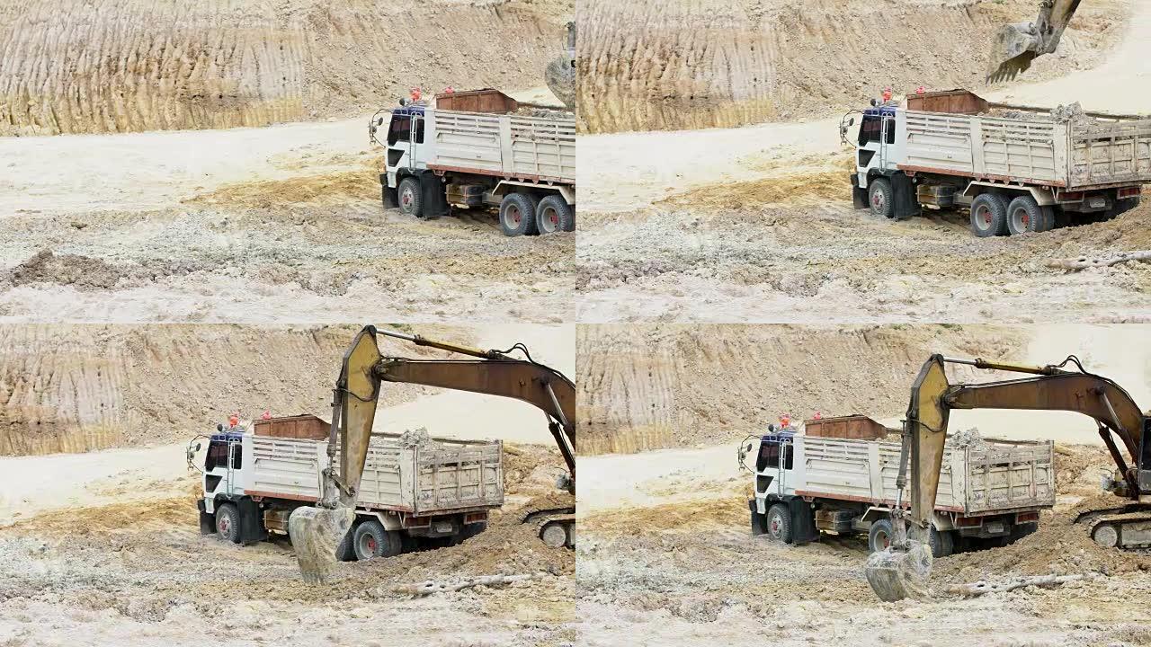 挖掘机铲斗装载自卸车