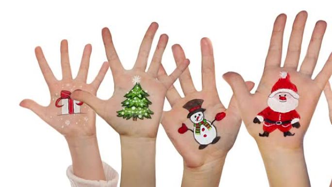 孩子的手举起，上面画着圣诞符号。圣诞背景