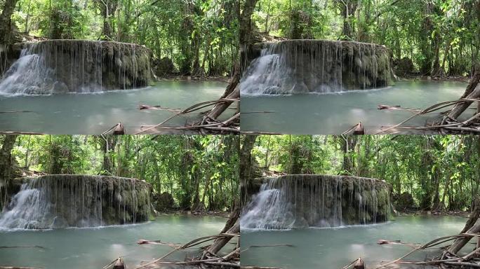 泰国西部四面湾国家公园的七级四面瀑布