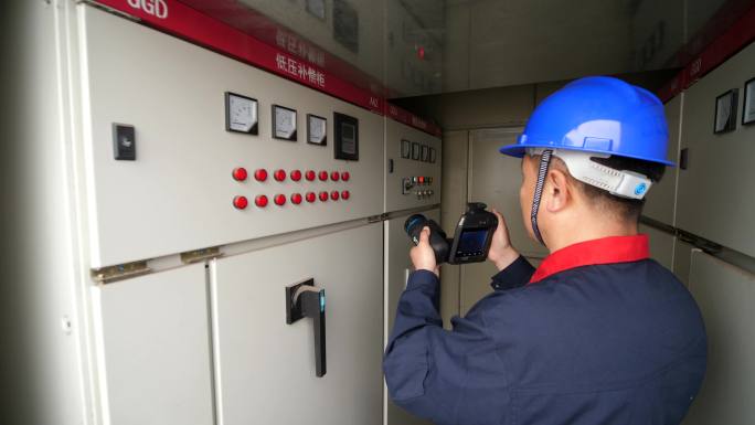热像仪检测配电柜 热成像
