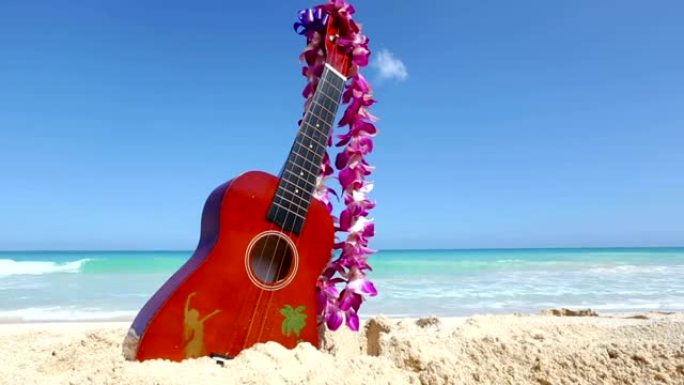 夏威夷欧胡岛热带海滩上的尤克里里和雷度假旅游概念