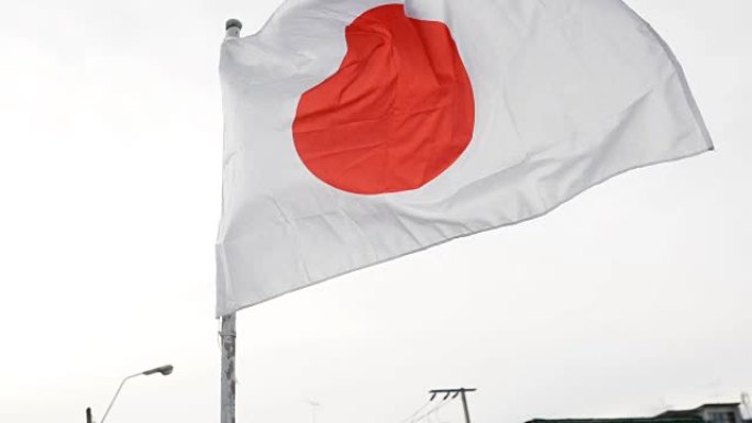 日本国旗在风中飘扬