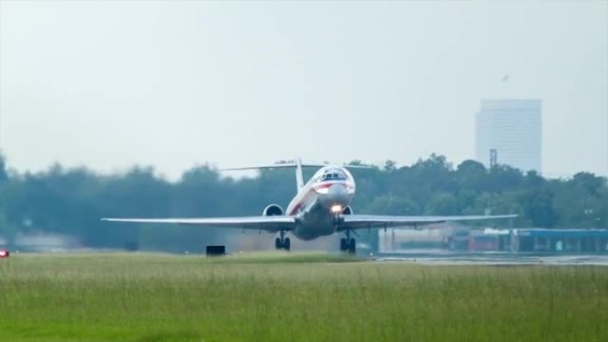 MD-80 DC9飞机起飞