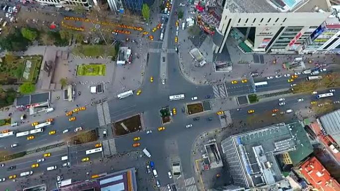 安卡拉中心的交通鸟瞰图