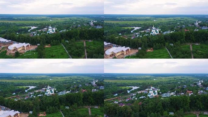 空中拍摄了俄罗斯弗拉基米尔的父权制花园和古老教堂