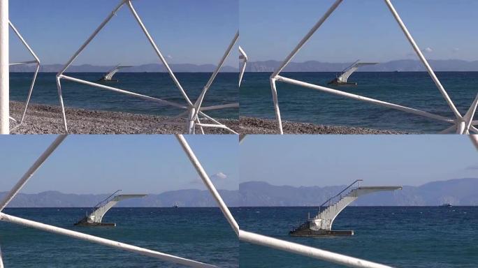 希腊爱琴海的跳板