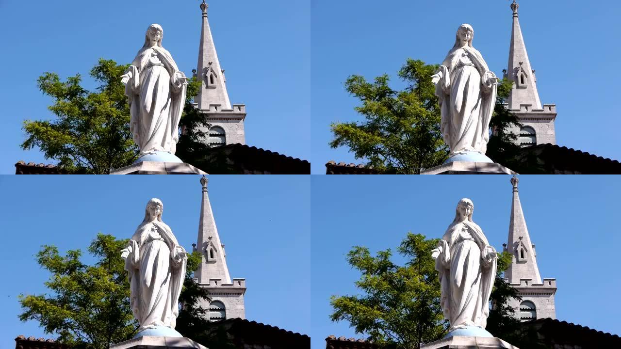 法国玛丽和小教堂