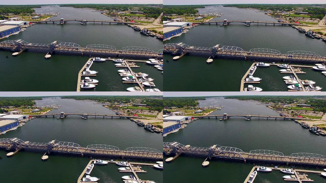威斯康星州斯特金湾、河流、桥梁的风景鸟瞰图