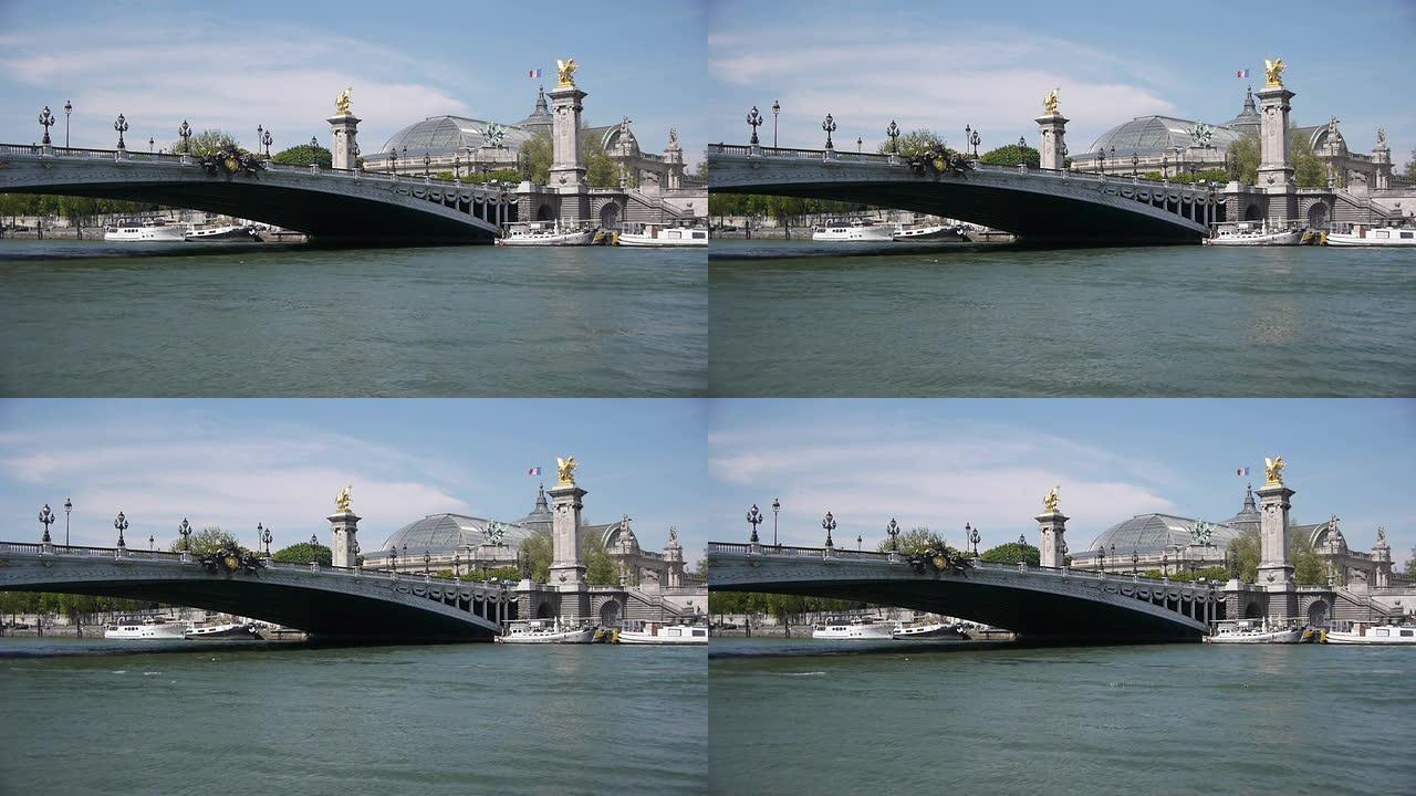 大皇宫和亚历山大桥三世。法国巴黎