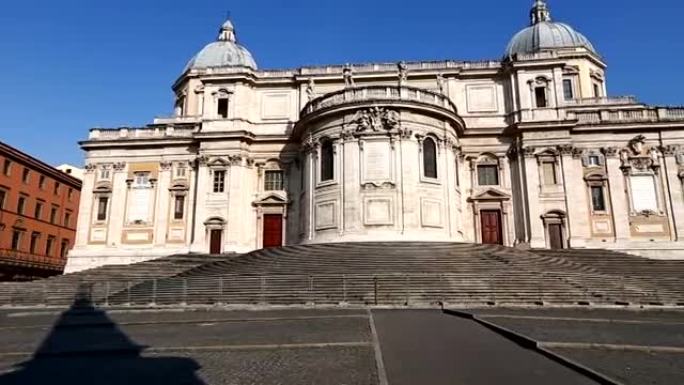 圣玛丽亚·马焦雷大教堂和帕奥利纳教堂
