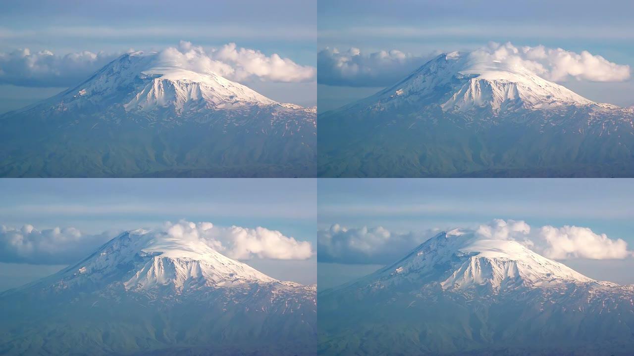 古老的亚拉腊山是亚美尼亚的象征