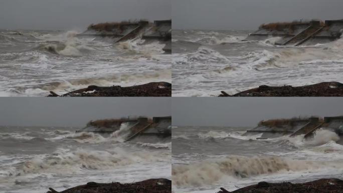 海上猛烈风暴。
