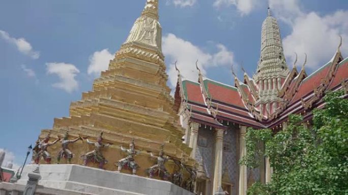 Wat Phra Kaew的Yaksha守护者，被视为泰国最神圣的寺庙