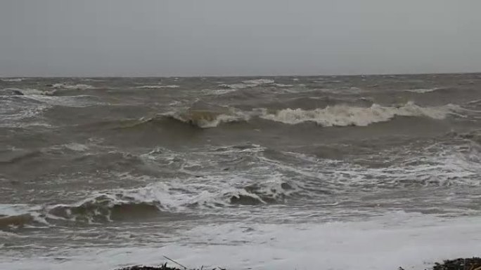 海上猛烈风暴。