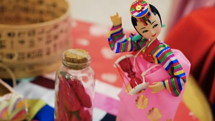 小雕像是一种传统的韩国娃娃