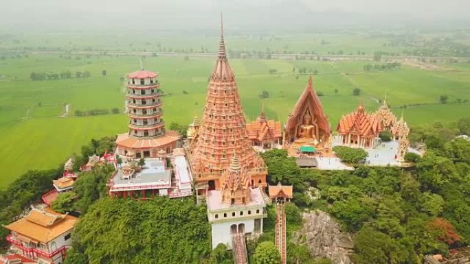 泰国北碧府Wat Tham Sua鸟瞰图