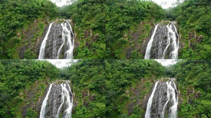 泰国甘培府的隆兰瀑布。