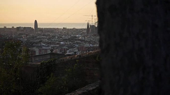 巴塞罗那城市景观。从帕克·奎尔看。巴塞罗那城市观光