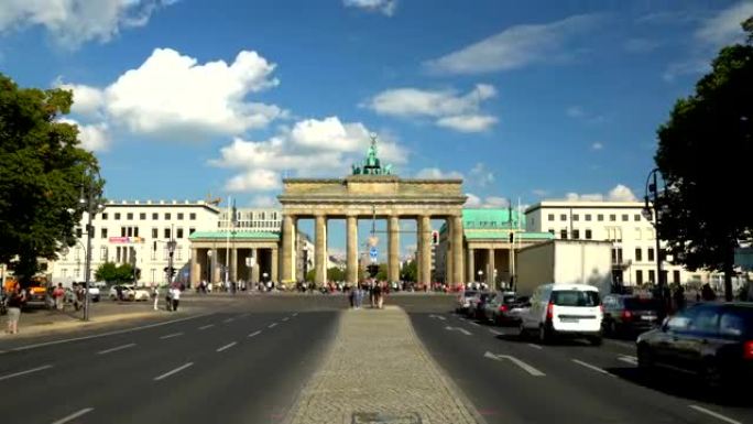 柏林的勃兰登堡，时间流逝