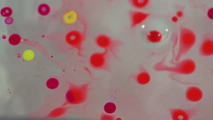 彩色油泡抽象