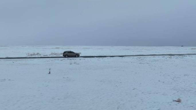 原创 呼伦贝尔雪原公路航拍风光