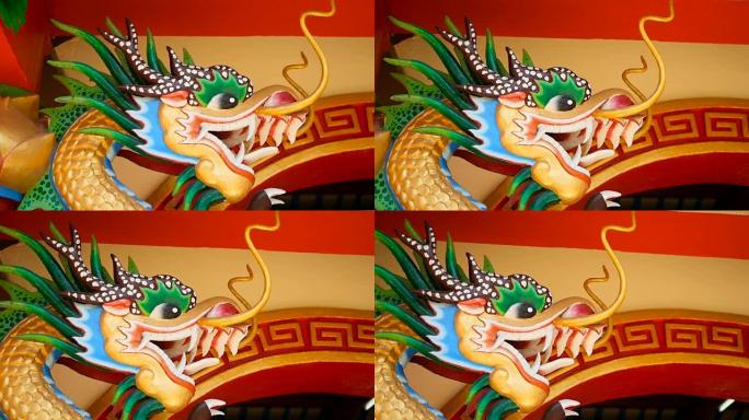 宗教色彩斑斓的龙雕塑。中国传统风格的神社装饰有装饰品