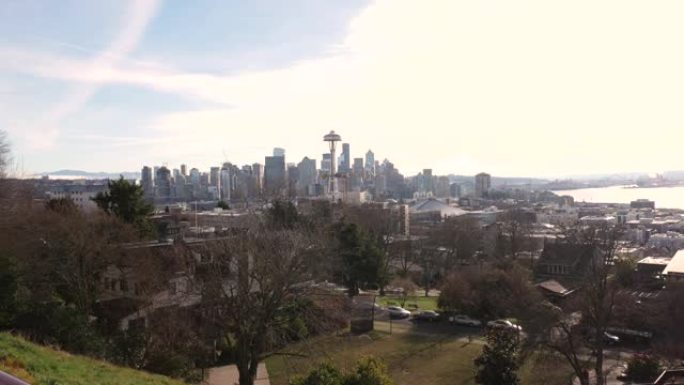 西雅图天际线和太空针的城市景观