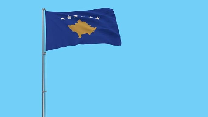在蓝色背景上随风飘扬的旗杆上隔离科索沃国旗，3d渲染
