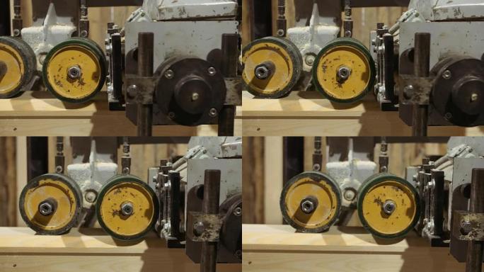 锯木厂木工试制平面机械中的木块研磨