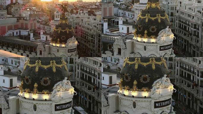 马德里观景台Gran Via大都会日落全景，实时