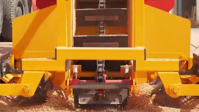 现代谷物装载机和分离农业机械车辆，用于收获作业的农业机械