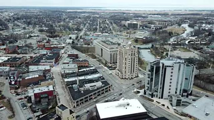 美国密歇根州克莱门斯市中心的鸟瞰图