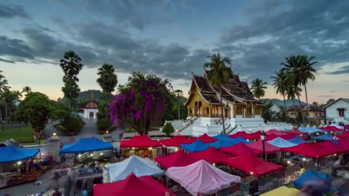 4K时光流逝:老挝琅勃拉邦的夜市。
