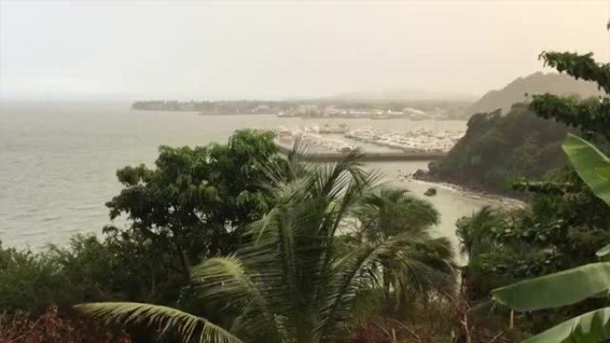 波多黎各法哈多下雨
