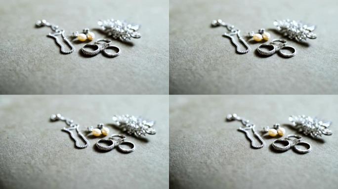 装饰盒子里的结婚戒指