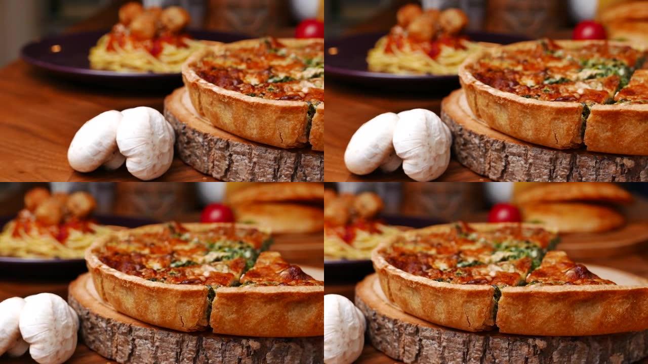 乳蛋饼馅饼或果馅饼，由糕点皮和菠菜蘑菇奶酪组成。