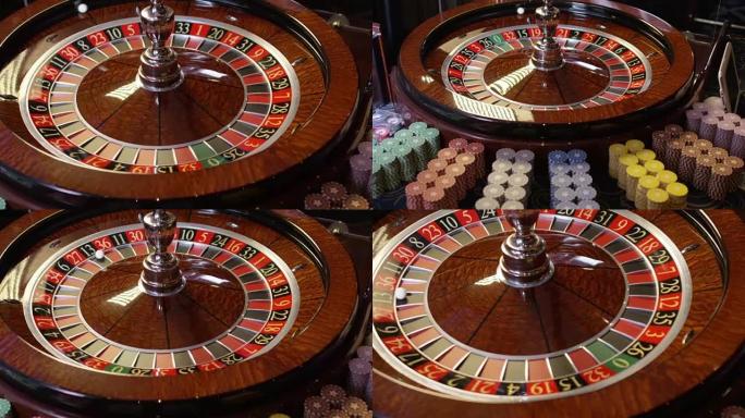 赌场轮盘赌的动作，旋转的轮球。用摄像机运动。用RED EPIC DRAGON电影摄影机慢动作拍摄。