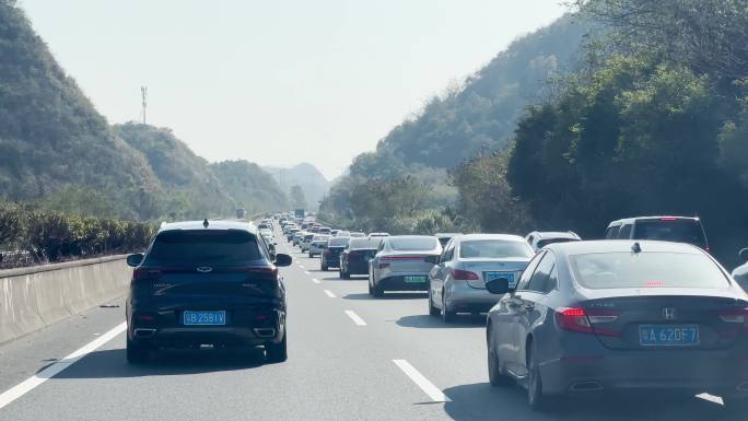 高速公路路况拥堵路段