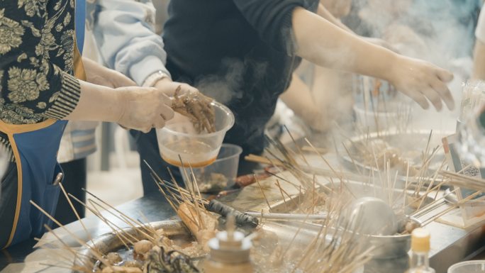 夜市麻辣烫撸串