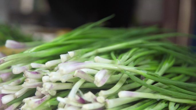 露天菜市场买菜购物人流实拍