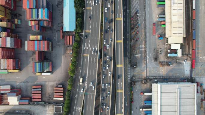 深圳盐田港深盐路车流航拍