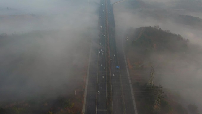 大雾、成都、航拍、公路、城市公路